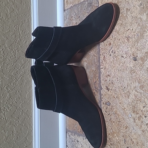 Kate Spade Black Suede Bow Booties  Size 6.5 - Picture 7 of 12